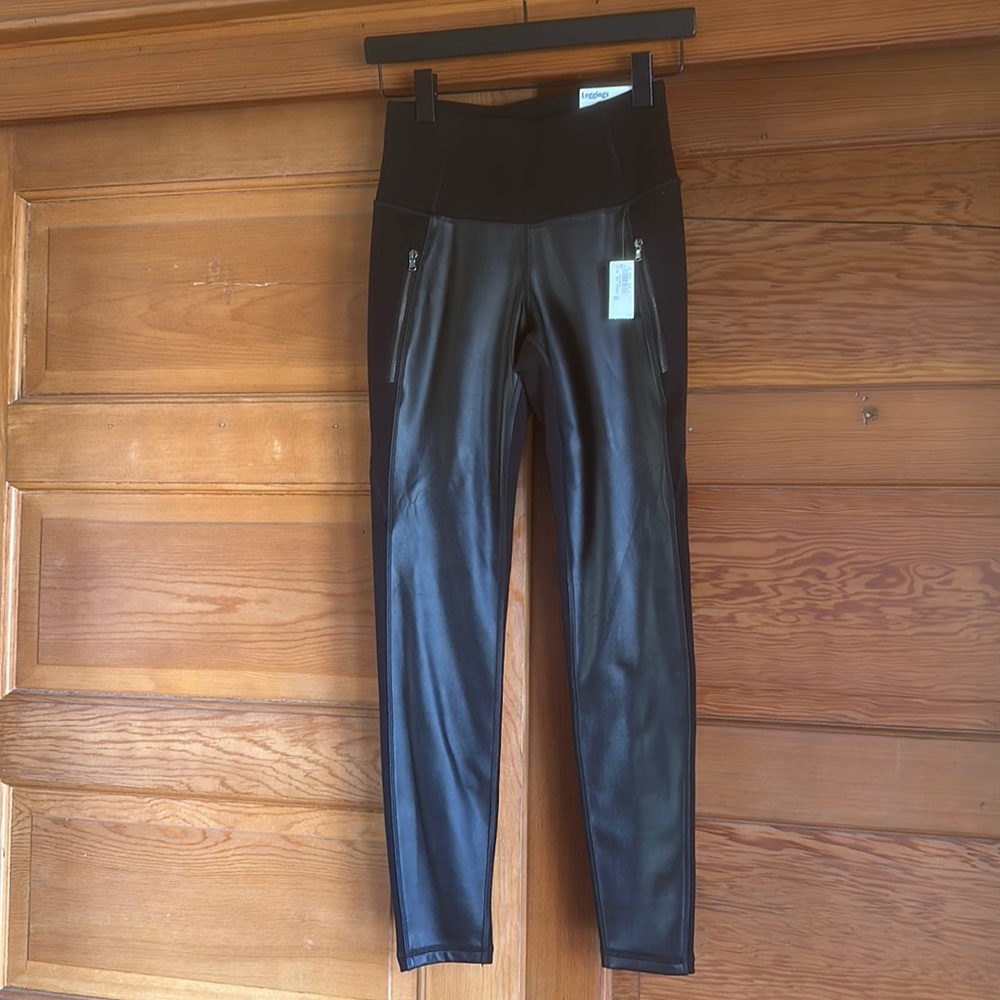 OLD NAVY ACTIVE High Rise Black Leggings